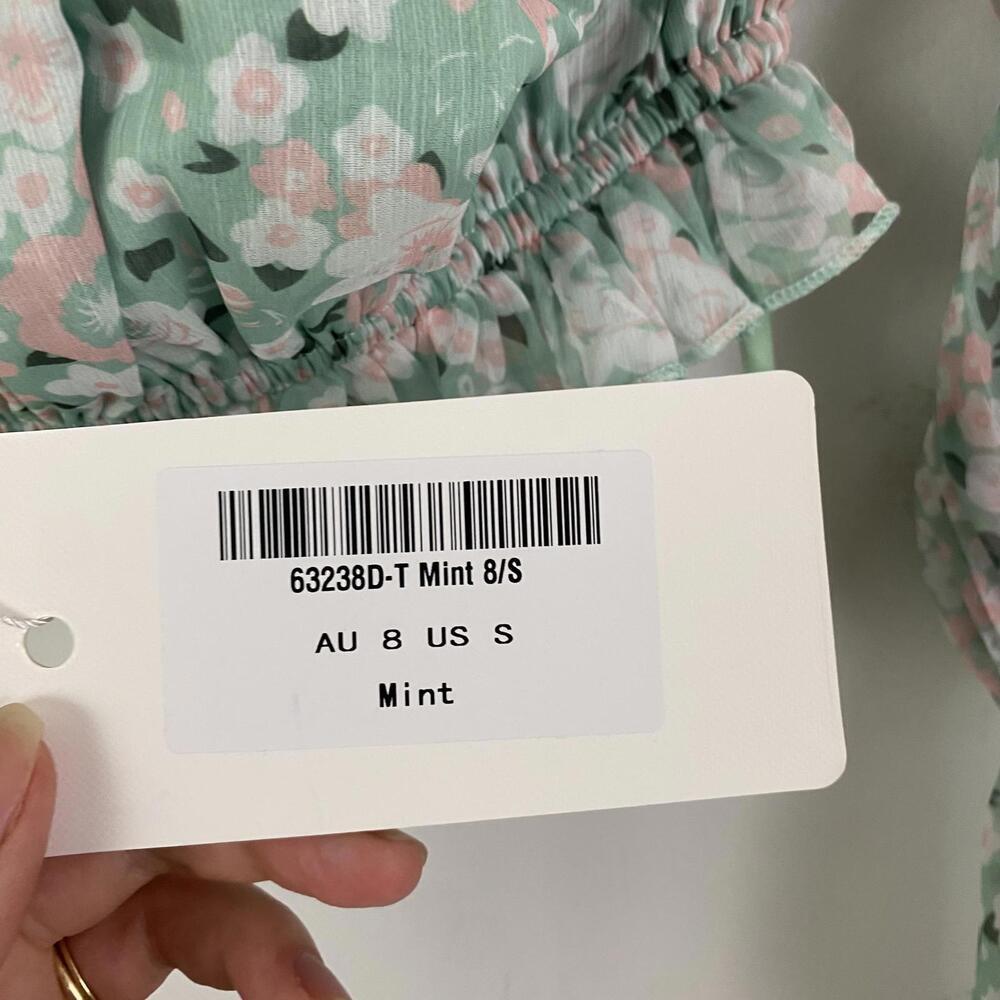 ONE AND ONLY mint green floral long sleeve crop top - Picture 5 of 6